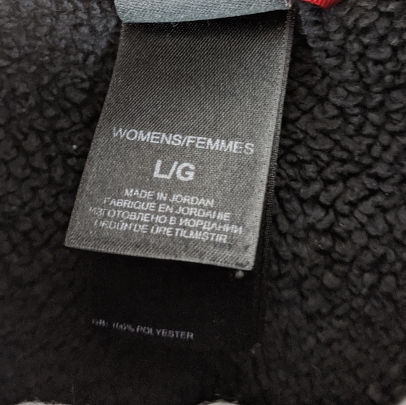 The North Face | Fuzzy Black 1/4 Zip Pullover -E88 - Picture 7 of 8